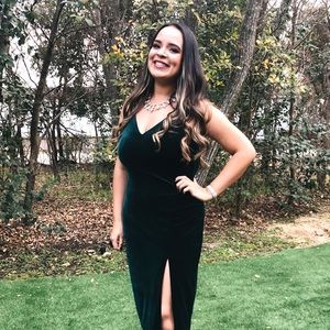 Meet your Posher, Alexia